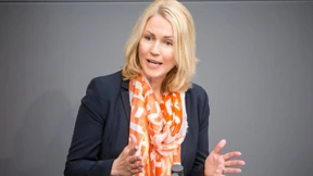 300 Euro vom Staat für Teilzeit-Eltern