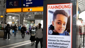 Eine Stadt sucht einen Jungen