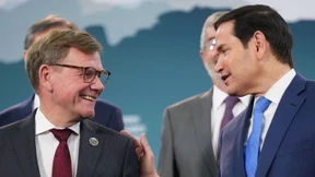 Ein gerechter Frieden oder Trumps Beinfreiheit?