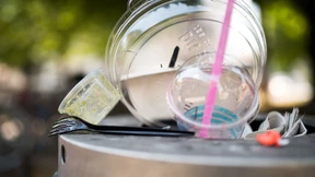 Hersteller sollen Entsorgung von Plastikmüll mitfinanzieren