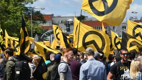 Hass, Hetze, Holzfällerhemd