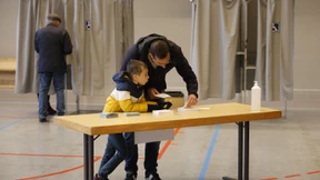 Kopftuchbann oder Bildungsoffensive?