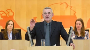 CDU plädiert für Gottesbezug in hessischer Verfassung