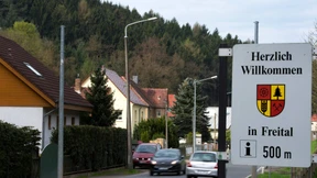 GSG 9 nimmt fünf Rechtsterroristen in Freital fest