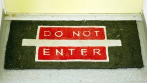 Wann muss ich den Vermieter in die Wohnung lassen?