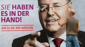 Jusos wollen 100.000 Postkarten in Stadien verteilen