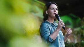 Baerbock hält Nachteile für Ungeimpfte für legitim