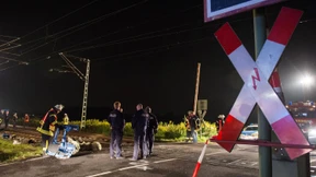 Autofahrer stirbt nach Zusammenstoß mit ICE