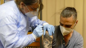 Warten auf den Einmalimpfstoff