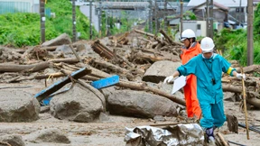 Taifun „Neoguri“ reißt mindestens sieben Menschen in den Tod