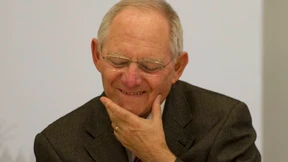 Schäuble rückt von seinem strikten Nein ab