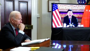 Biden unterzeichnet Importverbot für Waren aus Chinas Xinjiang-Provinz