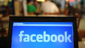 Facebook-Manager verkaufen ihre Aktien