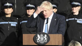 So höflich kann man gegen Boris Johnson protestieren