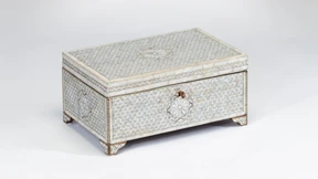 Kunsthandwerk aus dem Krieg