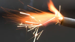 Einbrecher entzünden Pyrotechnik im Bunker