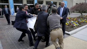 Türkische Sicherheitskräfte greifen Reporter an