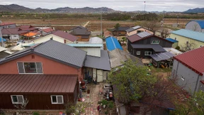 Himmlische Ruhe im Schatten der Bedrohung