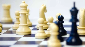 Diesem Schachspieler gelingt gerade alles