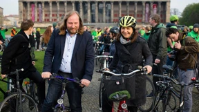 Grüne fordern Ende des Verbrennungsmotors bis 2030