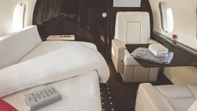 Ein Daunenbett über den Wolken