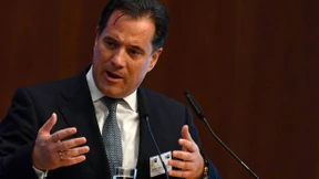 Zehn-Quadrameter-Regel in griechischen Supermärkten