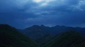 Ein Hubschrauber des Zivilschutzes verunglückt