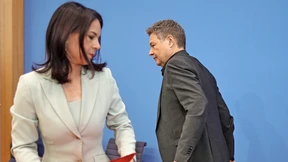 Habeck eilt der Demontage voraus