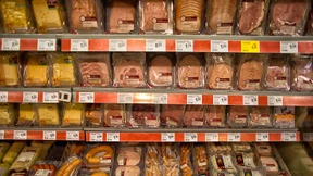 Rewe und Penny rufen Wurstwaren zurück