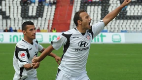 Frankfurt besiegt Karlsruhe - Düsseldorfer Nullnummer