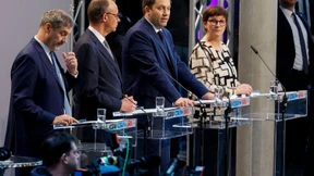 Was tippte Söder die ganze Zeit in sein Handy?