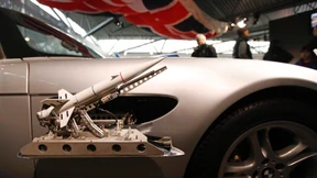 Bleiben Sie in Bewegung,  007!