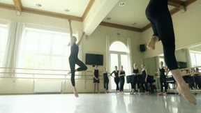Die Tanzabteilung des Gymnasiums Essen-Werden stellt sich vor