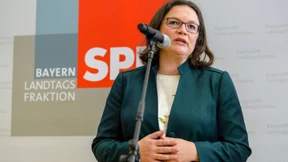Das sagt Nahles zur Beförderung Maaßens