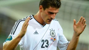 Zwei Tore à 100 Kilo