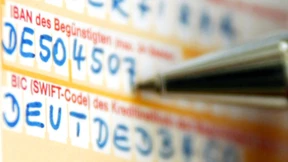 Drei Viertel der Deutschen kennen ihre IBAN nicht auswendig