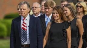 Eltern von Otto Warmbier erheben Anspruch auf nordkoreanischen Tanker