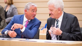 Die Grünen zögern bis zur letzten Minute