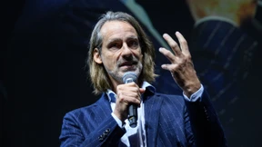 Er da oben, wir da unten