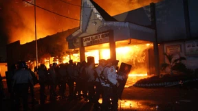 Mehr als hundert Häftlinge fliehen nach Meuterei