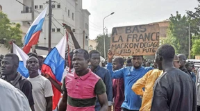 Für Russland, gegen Frankreich