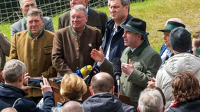 Der Wolf ist des Wahlkämpfers Freund