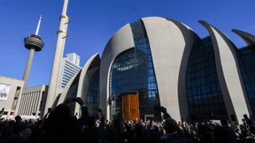 Mehr als 570 Angriffe auf Muslime und Moscheen