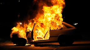 Hochdruck gegen die Flammen