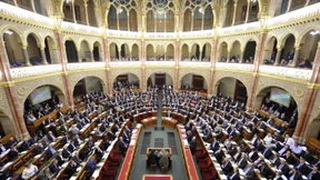 Von Steinen  und Glashäusern