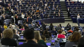 Jetzt stimmt das Parlament über von der Leyen ab