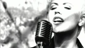 Requiem auf den Krieg im Kopf