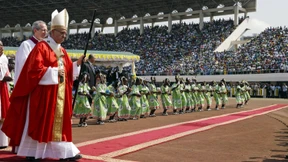 Papst betet in Moschee in Bangui