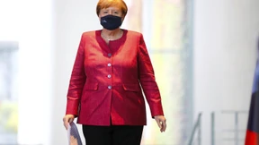 Merkel kündigt zusätzliche Beschränkungen für Corona-Hotspots an