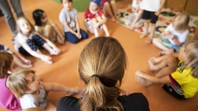 Brinkhaus erwägt Ausschluss von Impfverweigerern aus sensiblen Berufen